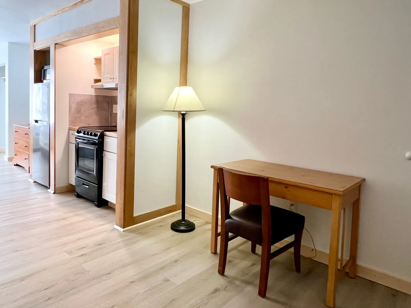 One Bedroom Apartment - One bed, all the benefits. All Utilities & Internet included.