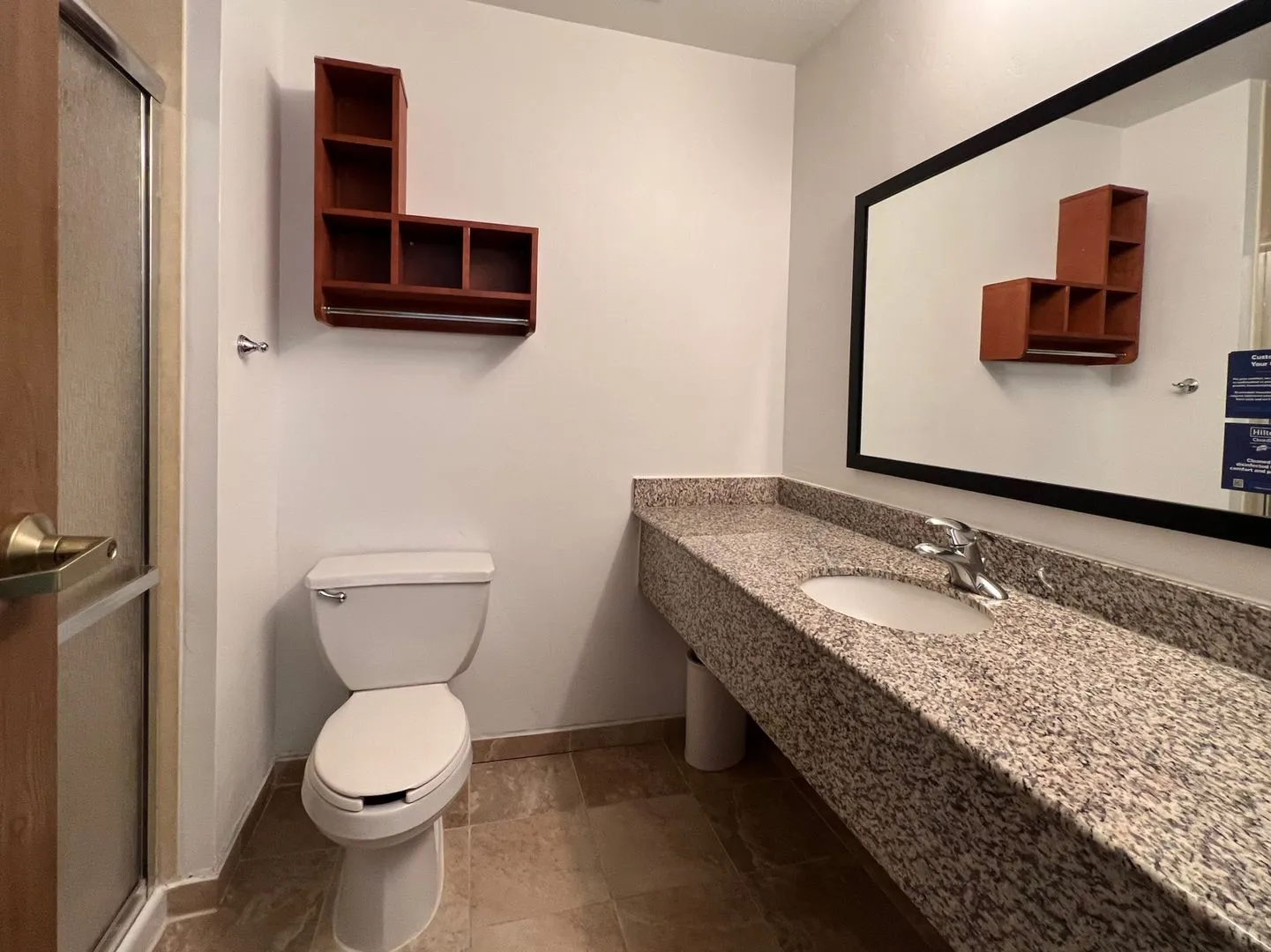 One Bedroom Apartment - One bed, all the benefits. All Utilities & Internet included. - Photo 3
